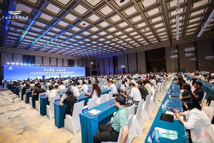南沙国际会展中心璀璨绽放一周年